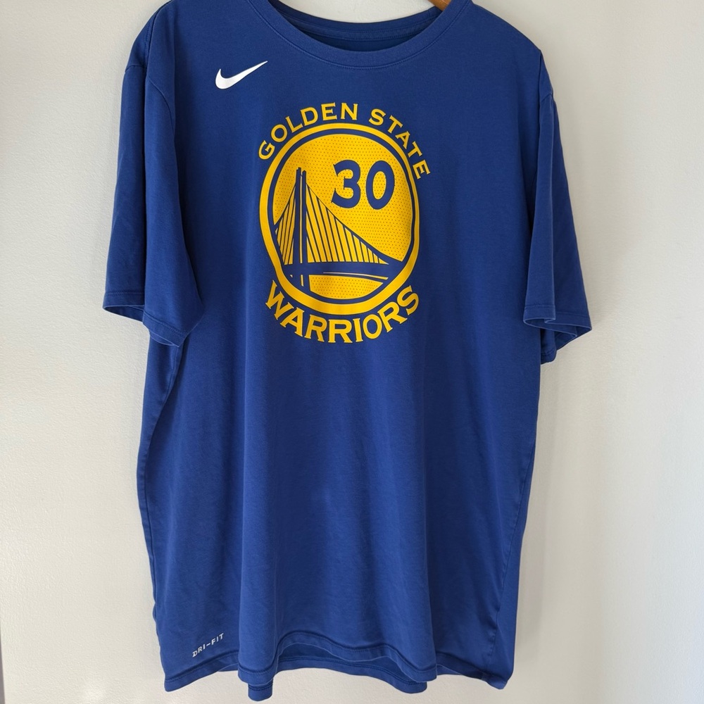 NIKE NBA MEN’s CURRY #30 GOLDEN STATE WARRIORS SHORT SLEEVE SHIRT Size XXL GUC